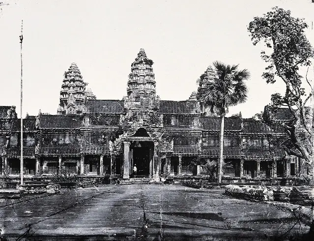 Primeras fotografías de Angkor Wat